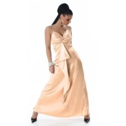 Glamouröses Gala Abendkleid Aus Edlem Satin Aprikot -Look Motto Verkäufe glamouroeses gala abendkleid aus edlem satin aprikot4
