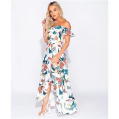 Langes Off Shoulder Maxikleid Mit Palmen Und Volants Weiß